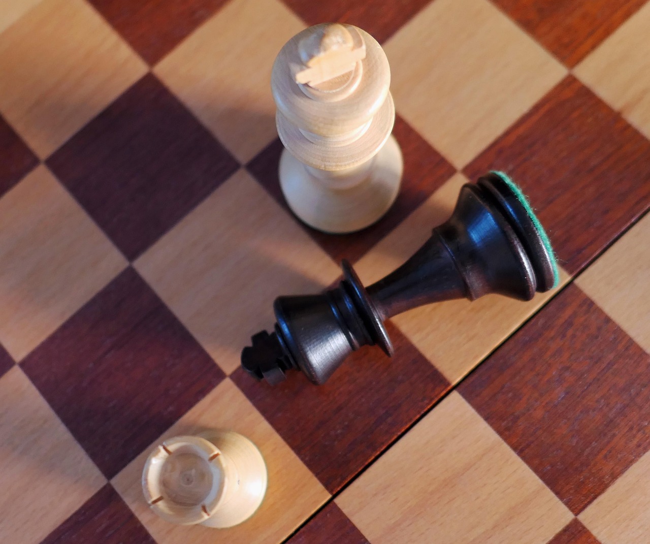 揭秘四月最新八卦象棋视频，智慧与策略的较量之战